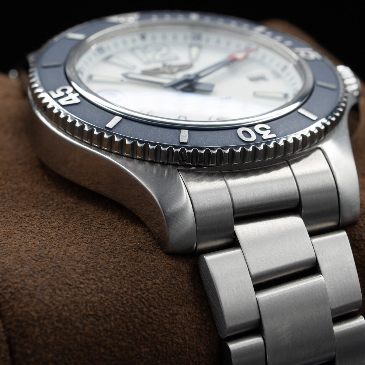 Breitling Superocean | Ref. A17366D81A1A1 | 42mm | White Dial | Full Set | 2019