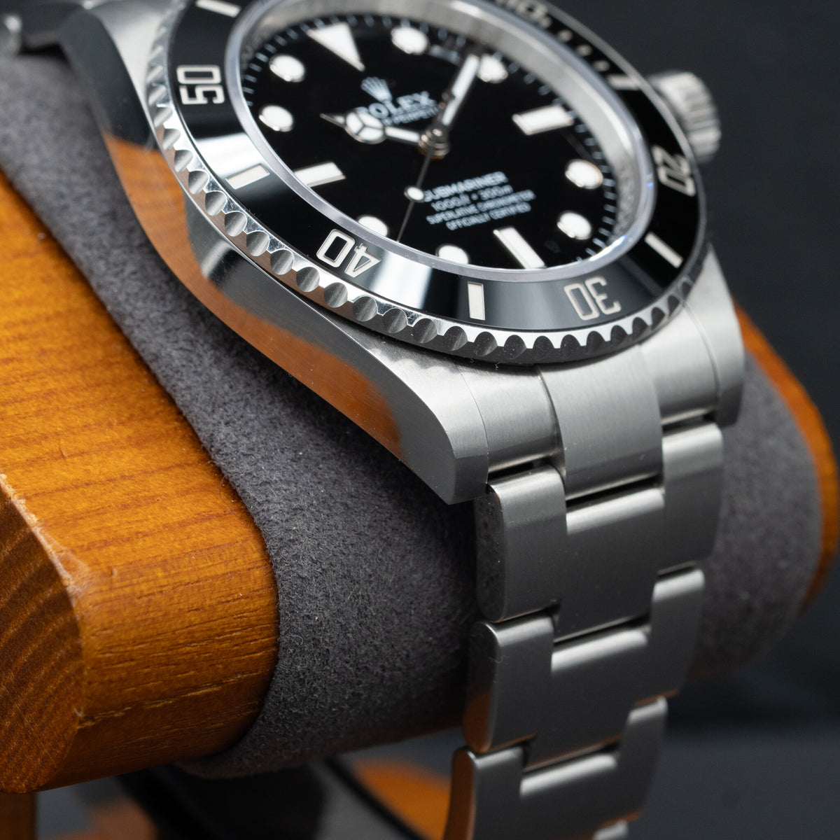 Rolex Submariner No Date | Ref. 124060 | Black Dial | Oyster | Full Set | 2025
