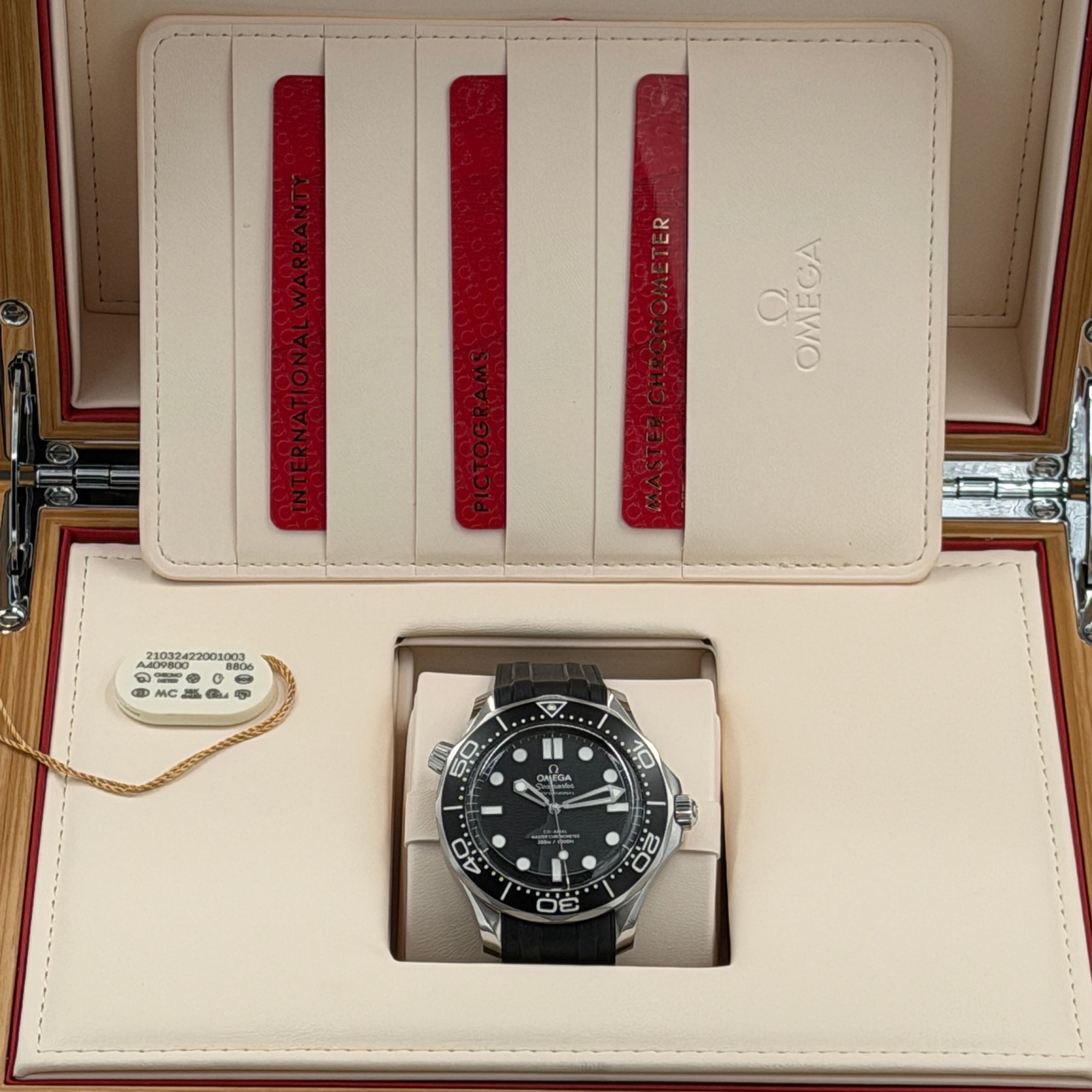 Omega Seamaster Pro 300m No-Date Box and Papers