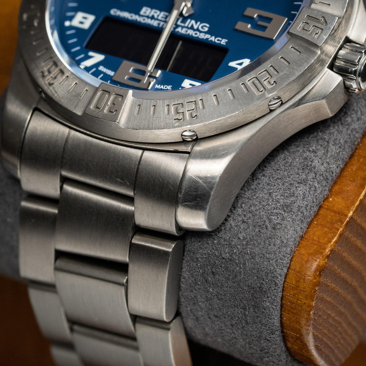 Breitling Aerospace Evo | Ref. E79363 | 43 mm | Titanium | 2020 | Blue Dial