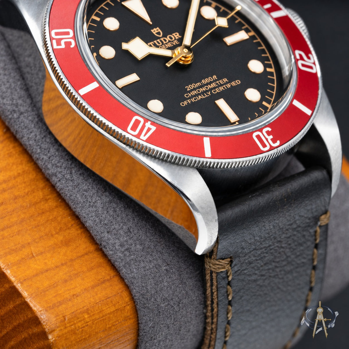 Tudor Black Bay Heritage Burgundy | 79230R-0005 | 41 | Steel | Box & Extra Strap