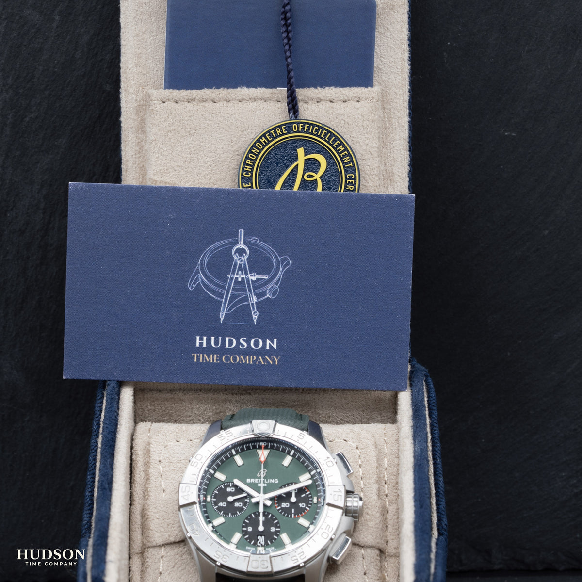 Breitling Avenger B01 Chronograph 42 AB0146 Green Dial Green Strap Steel Automatic Box and Manuals