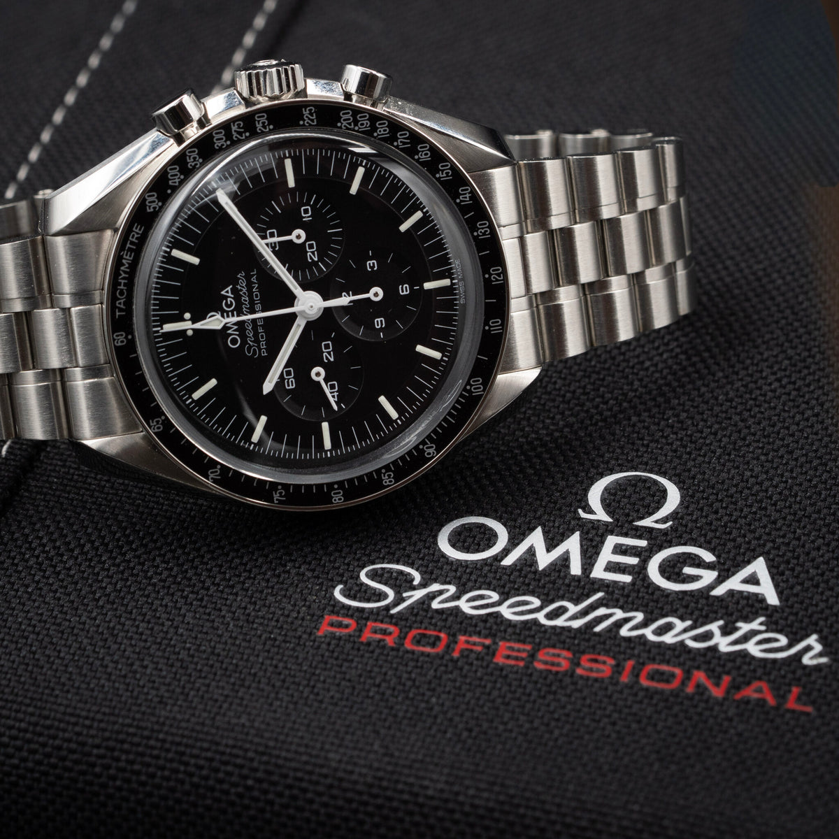 Omega Speedmaster Professional Moonwatch Hesalite | 310.30.42.50.01.001 | 2022