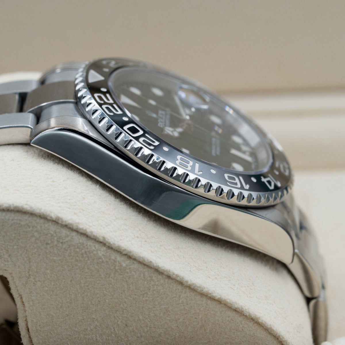 2016 Rolex GMT-Master II | Ref. 116710LN | Oyster Bracelet | Full Set