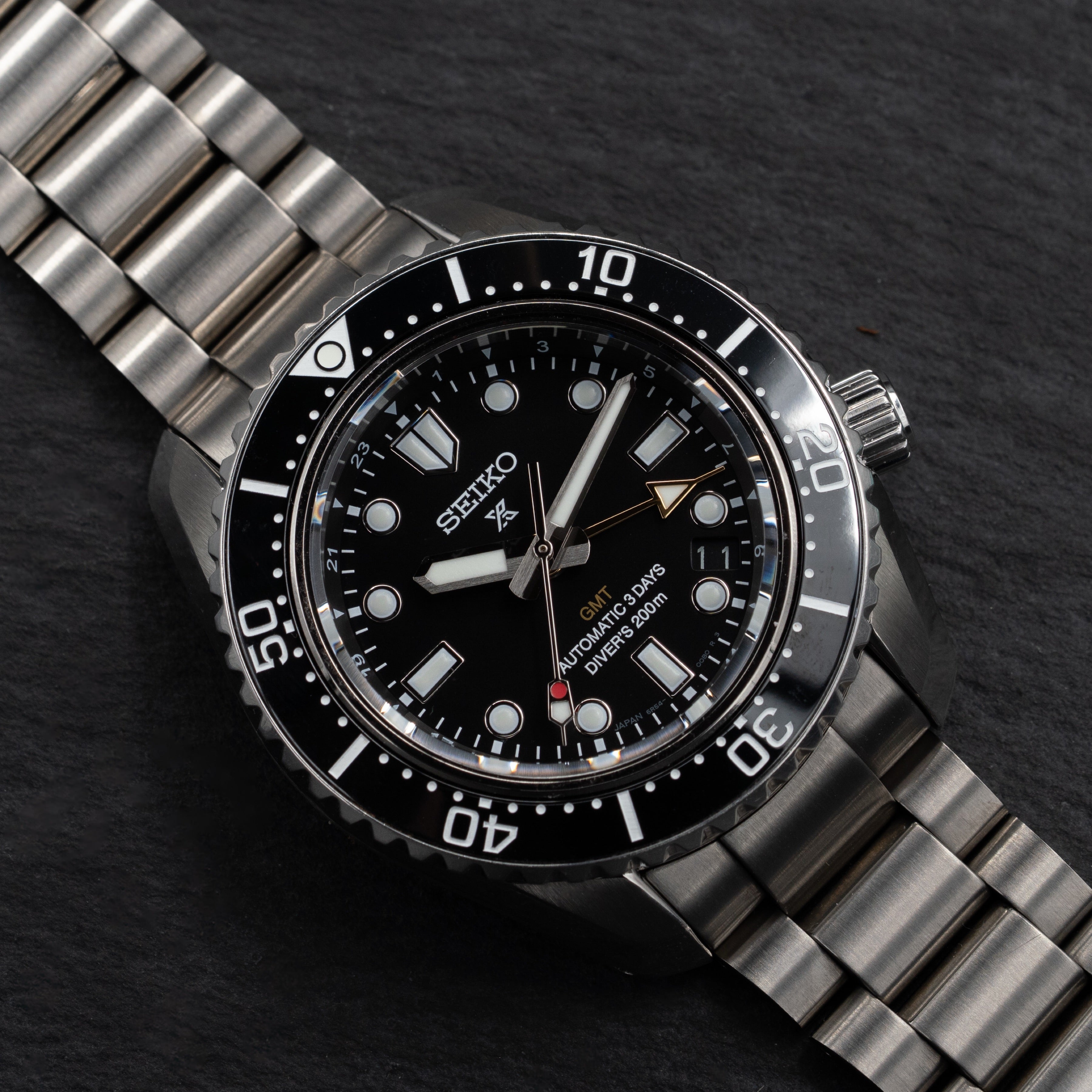 Seiko Prospex GMT Auto SPB383 "Dark Depths"