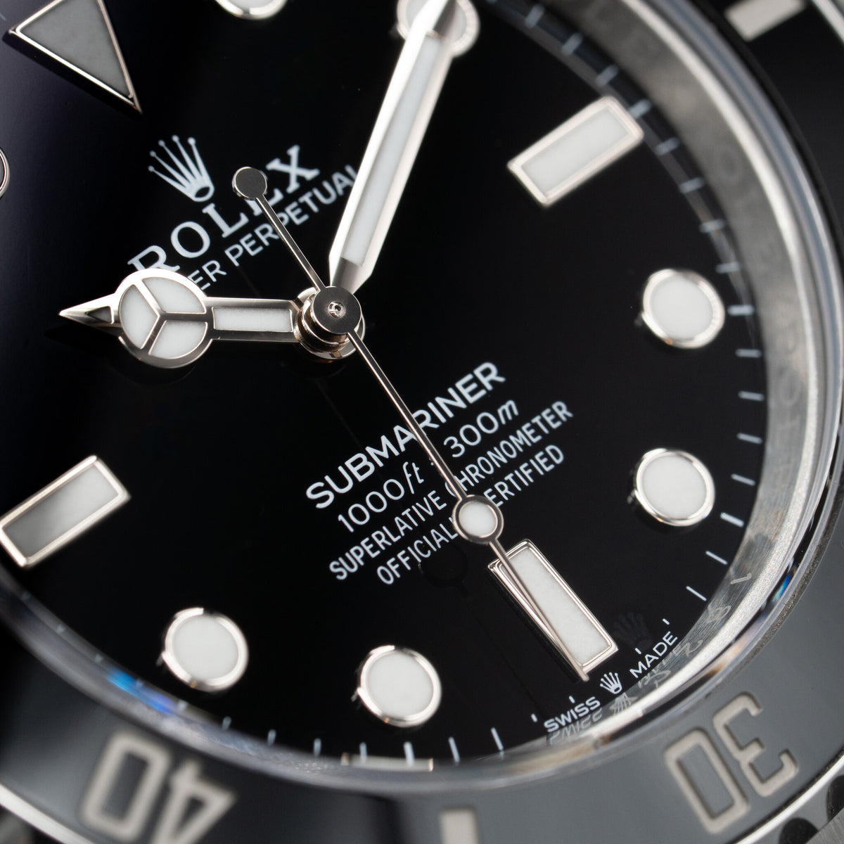 Rolex Submariner No Date | Ref. 124060 | Black Dial | Oyster | Full Set | 2025