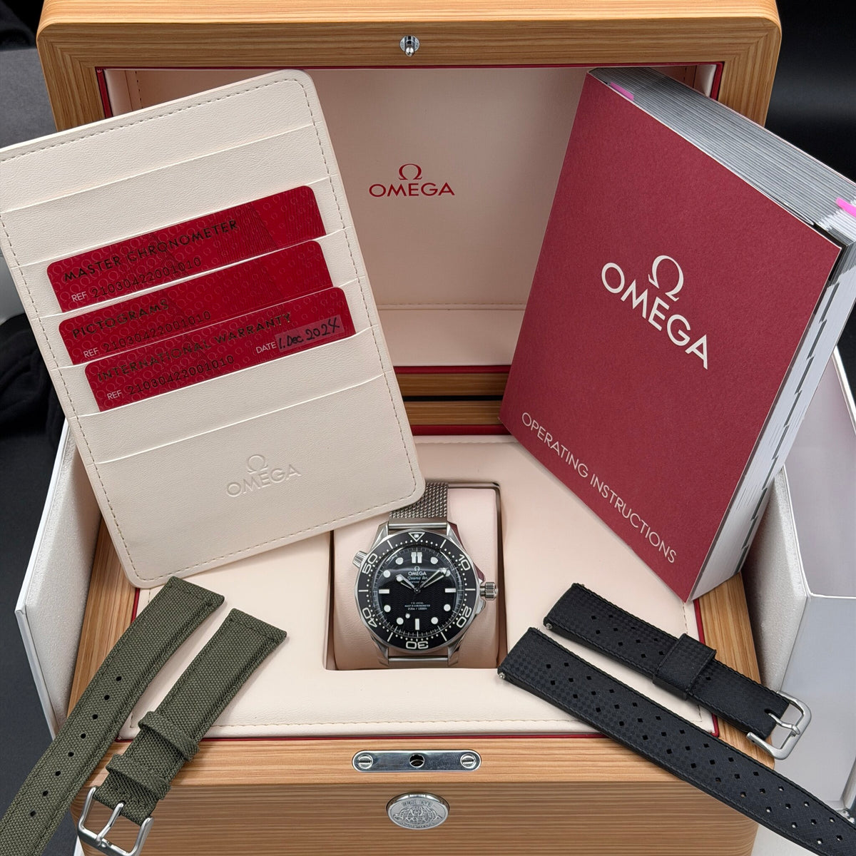 Omega Seamaster Diver 300M Monochrome | Ref 210.30.42.20.01.010 | 2024 | FullSet  | Warranty through 2029