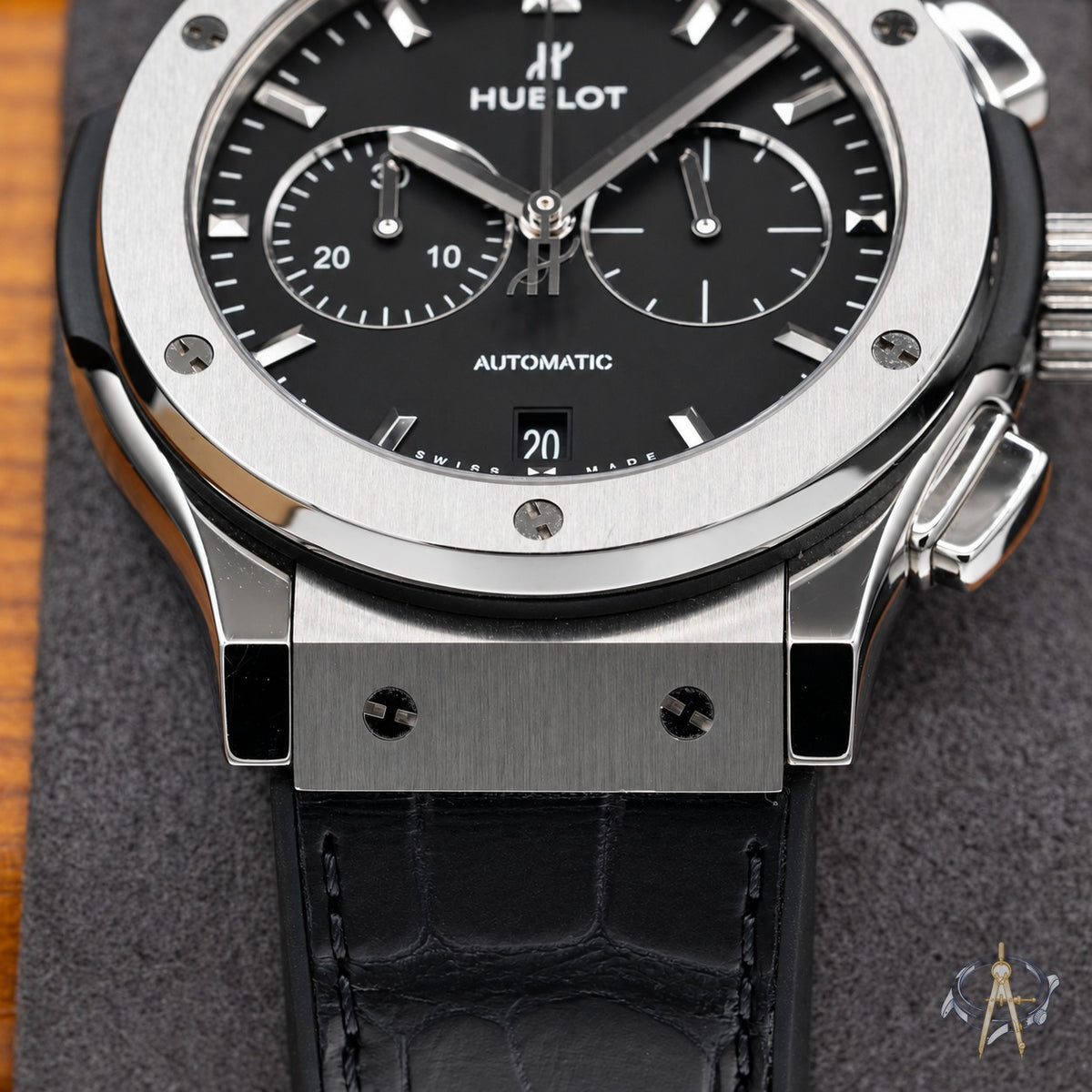 2026 Hublot Classic Fusion Chronograph Titanium | 541.NX.1171.LR | 2036 Warranty