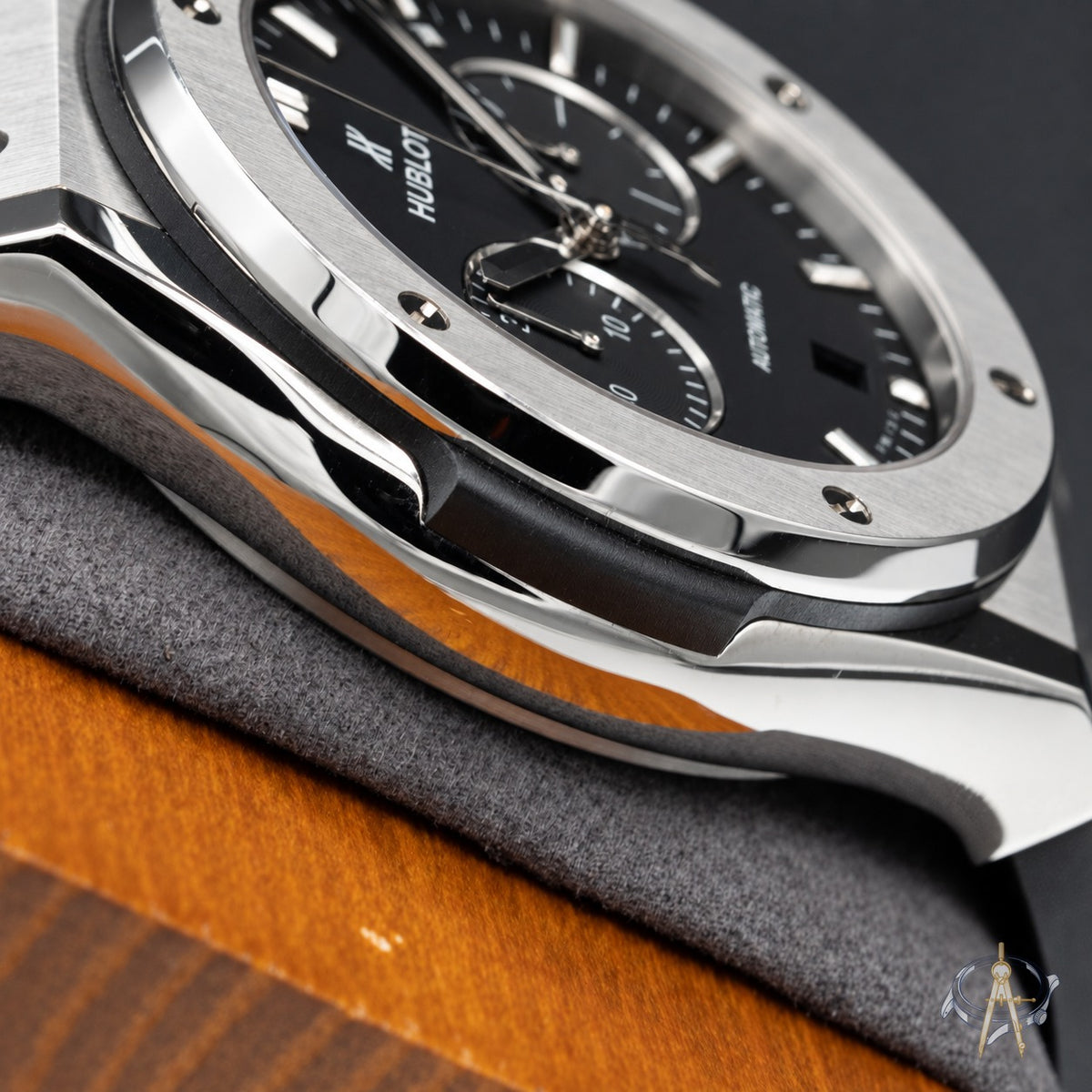 2026 Hublot Classic Fusion Chronograph Titanium | 541.NX.1171.LR | 2036 Warranty