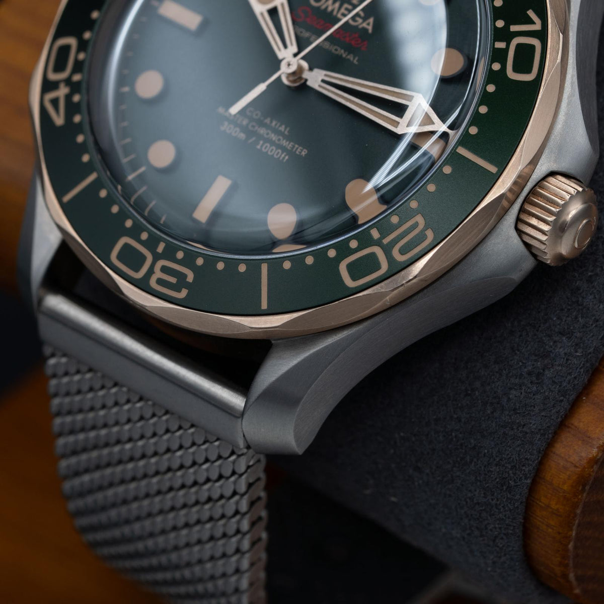 Omega Seamaster Diver 300M Bronze Gold | Ref. 210.90.42.20.10.001 | 42mm | 2025 | Full Kit