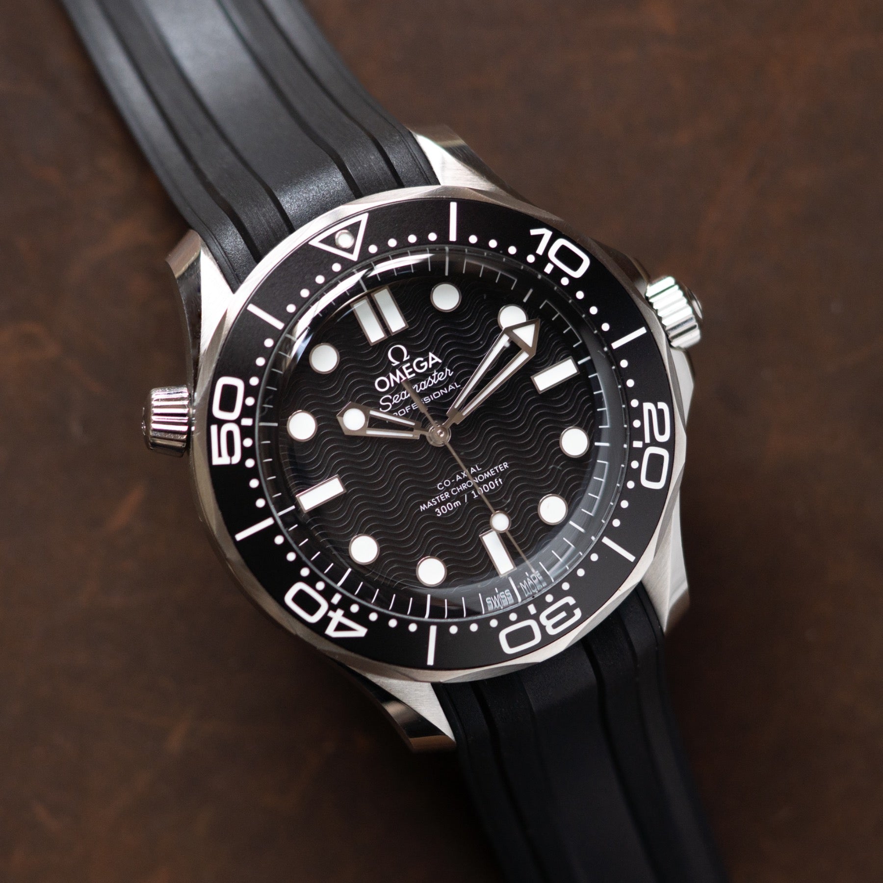 Omega Seamaster Pro 300m No-Date w/ Extras